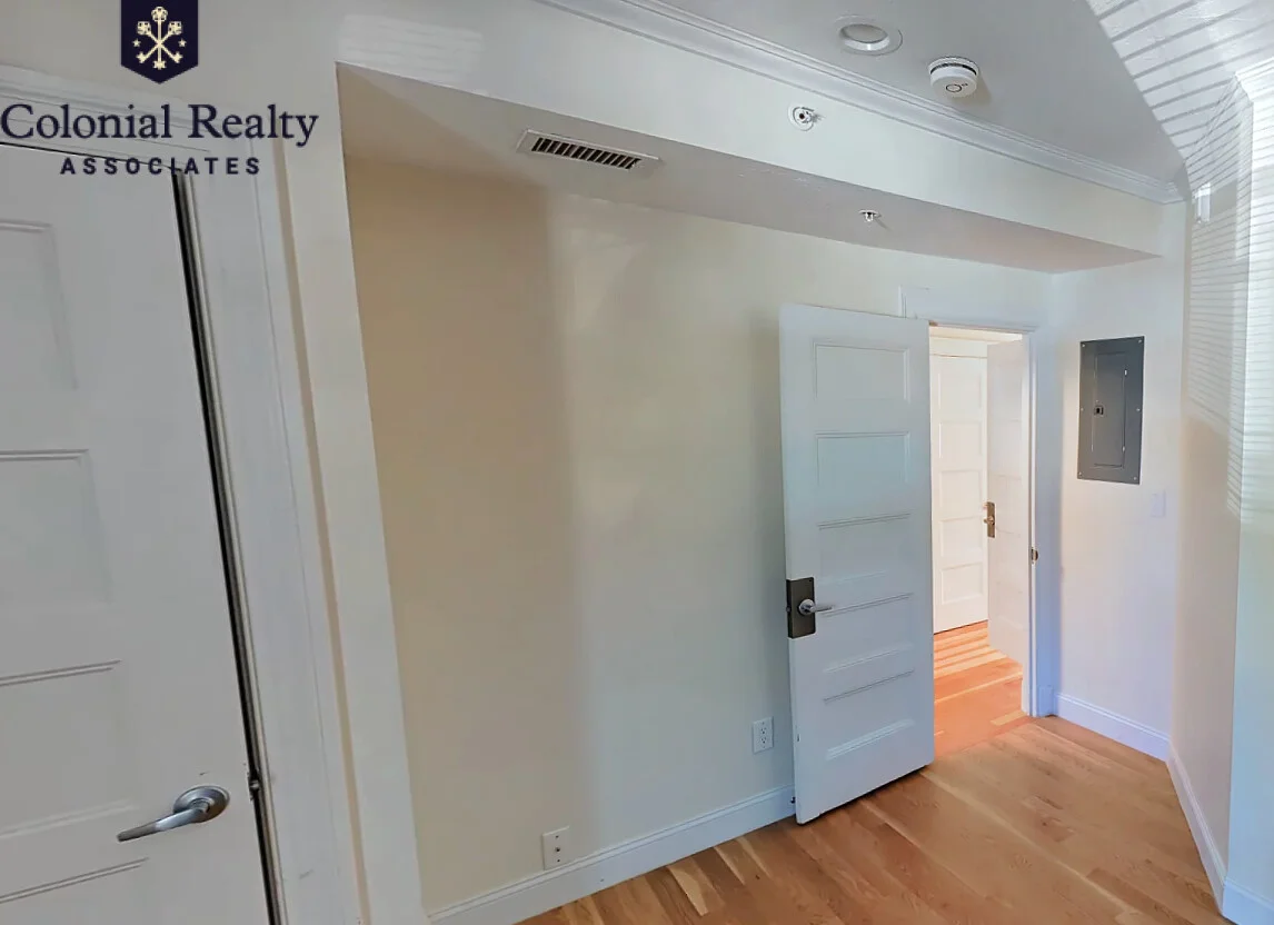 1612 Beacon St, Corey Hill