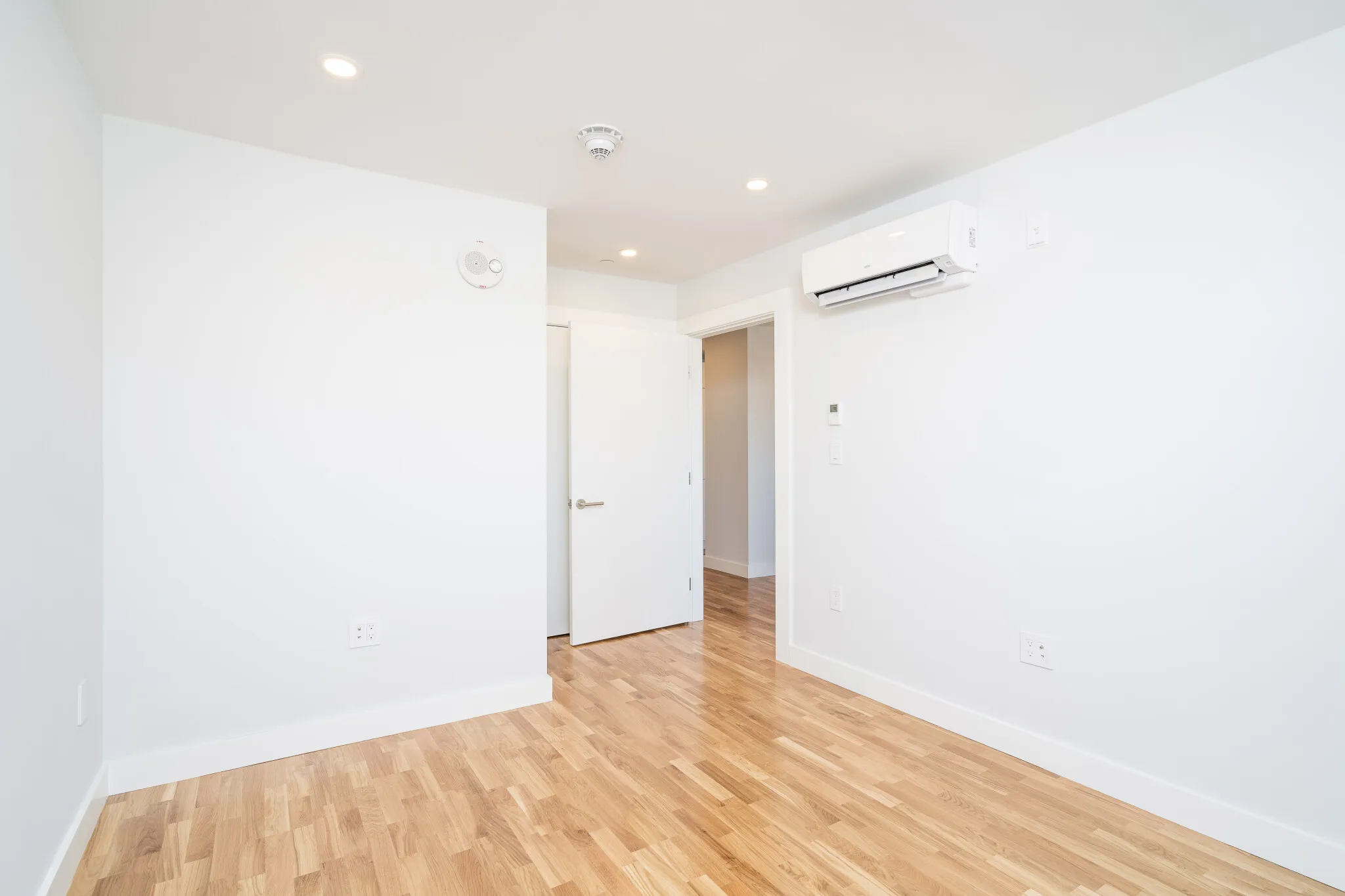 1410 Columbia Rd, South Boston