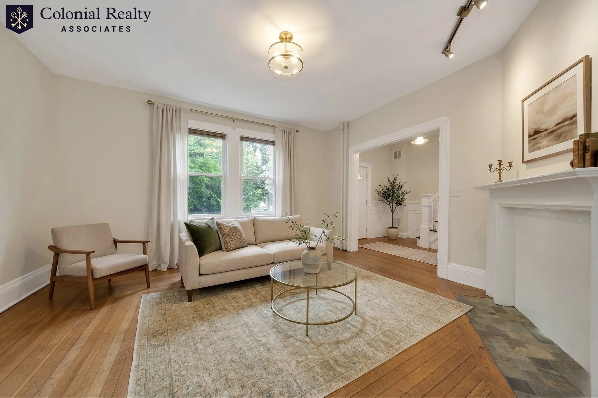 5 Murdock Ter, Brighton