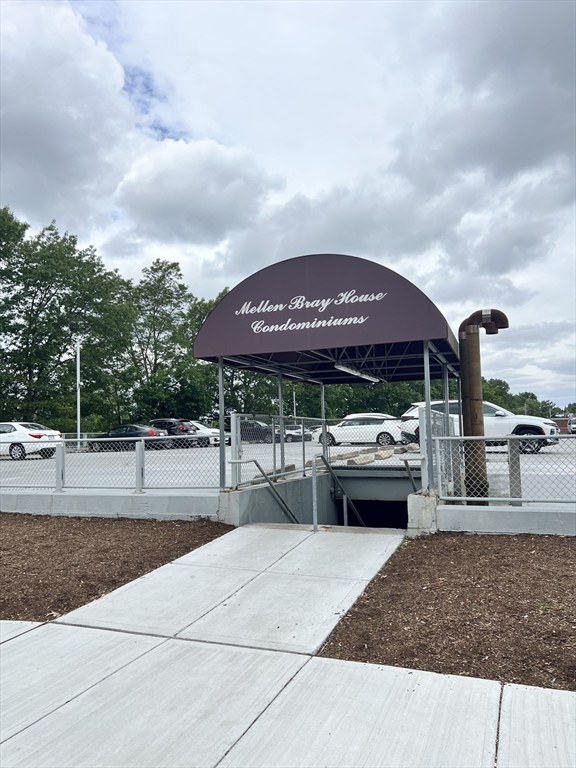 10 Weston Ave, Quincy