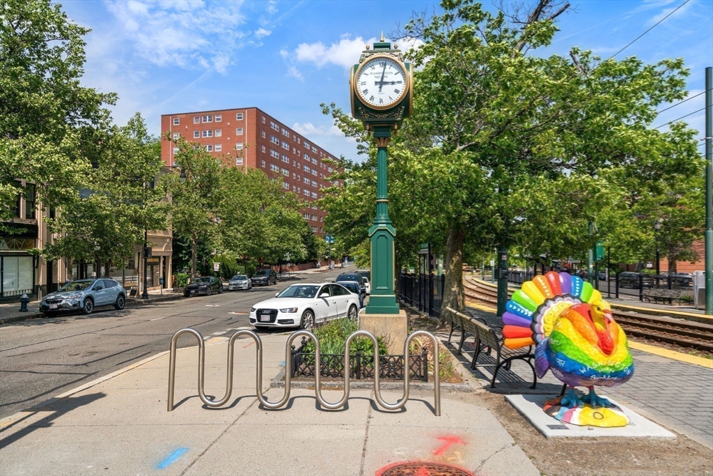 1600 Beacon St, Brookline