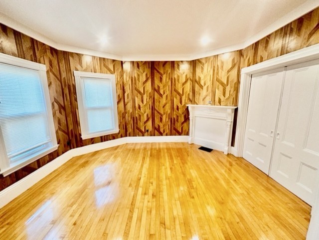 14 Stanford Ter, Ward Two