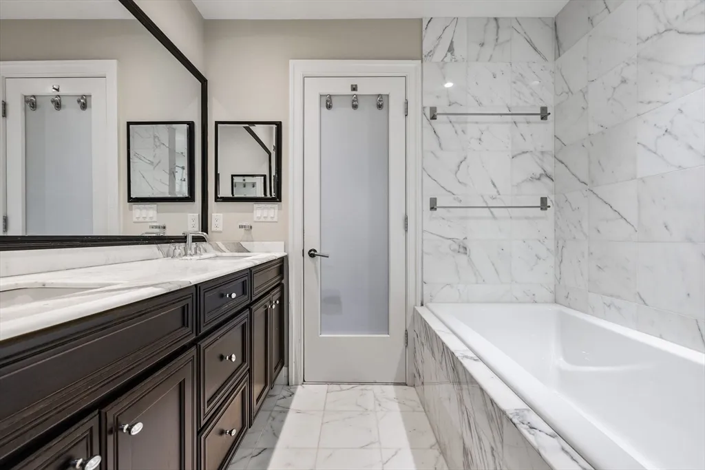 410 Boylston St, Back Bay