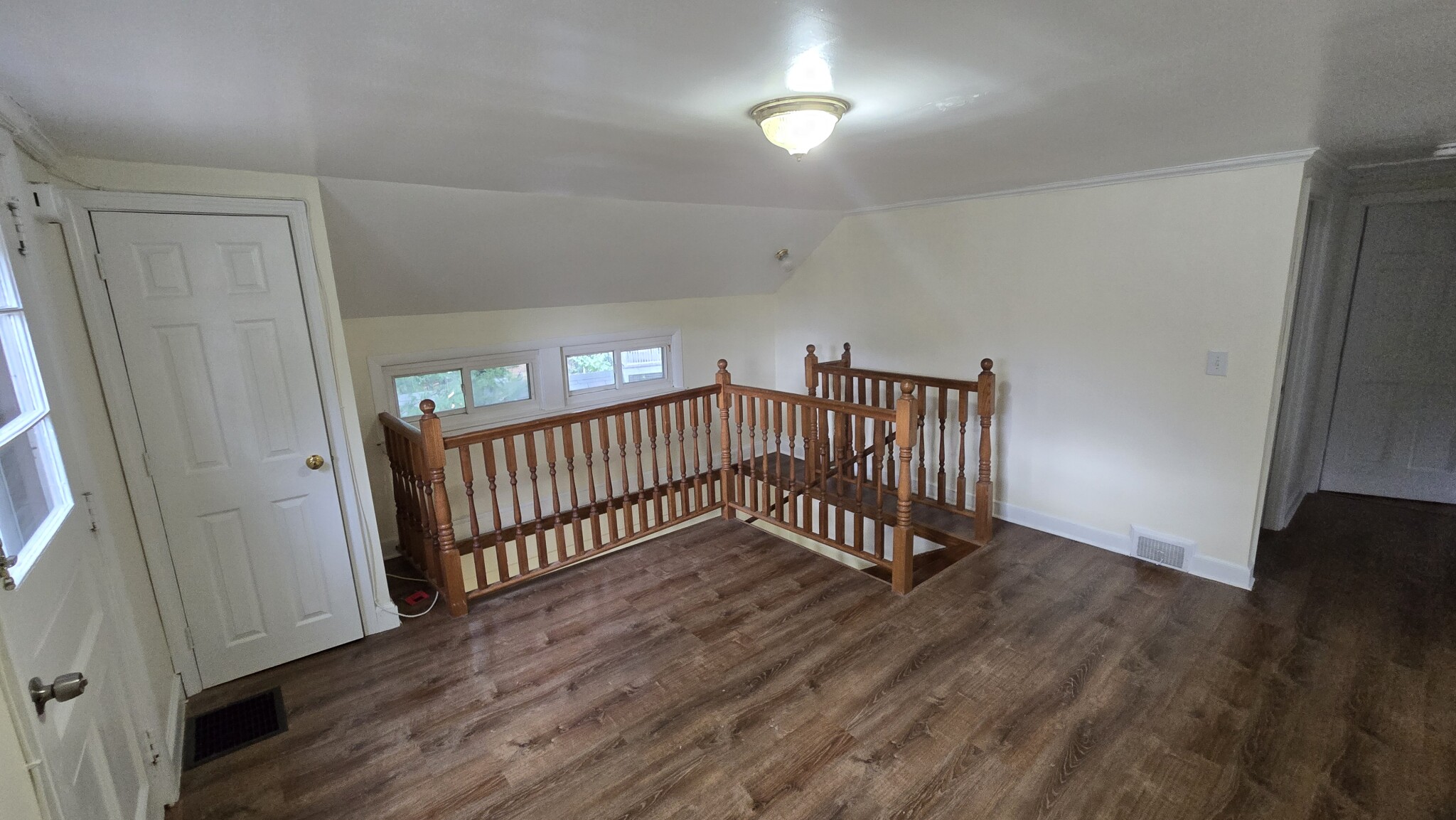 77 Hartford St, Newton Highlands