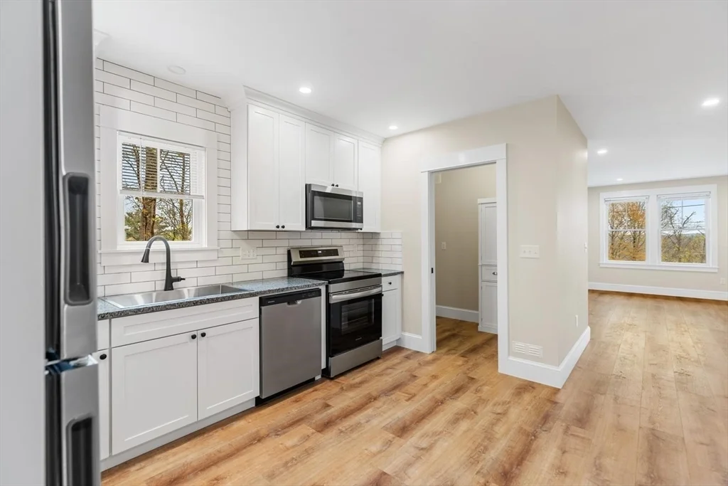 26 Lyndale, West Gloucester