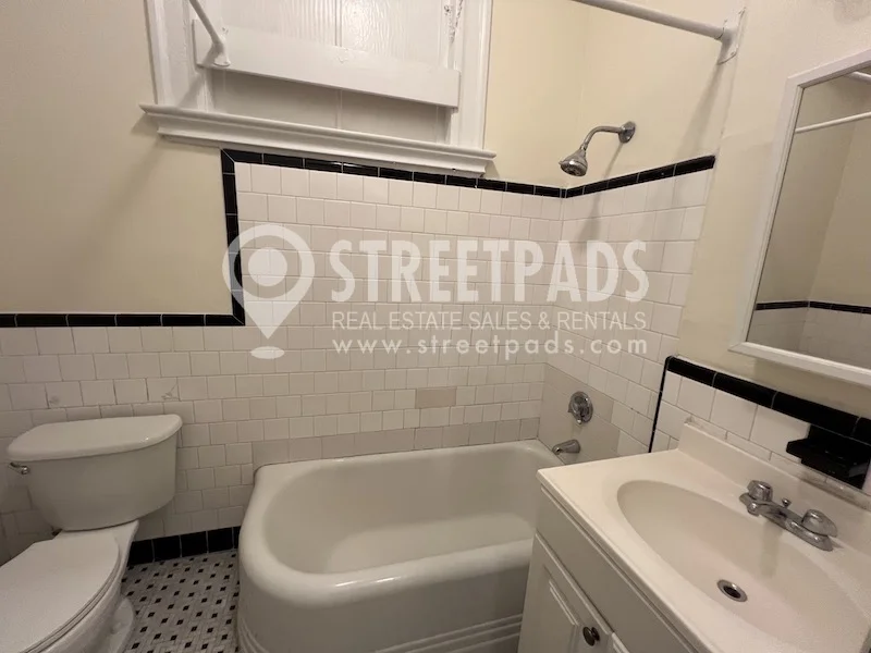 2 Ware St, Mid-Cambridge