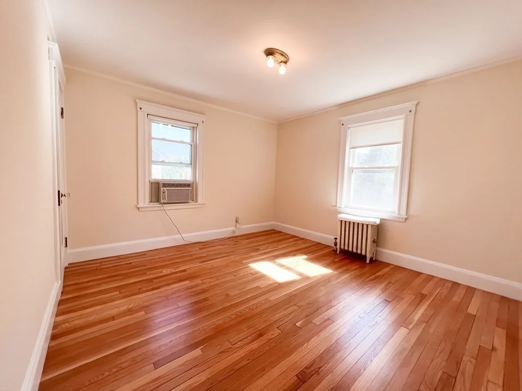 15 Ledyard, Wellesley