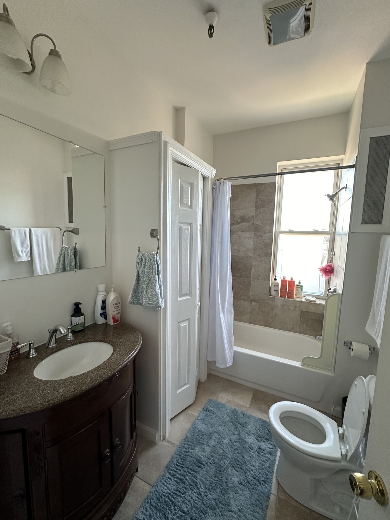 1185 Commonwealth Ave, Allston