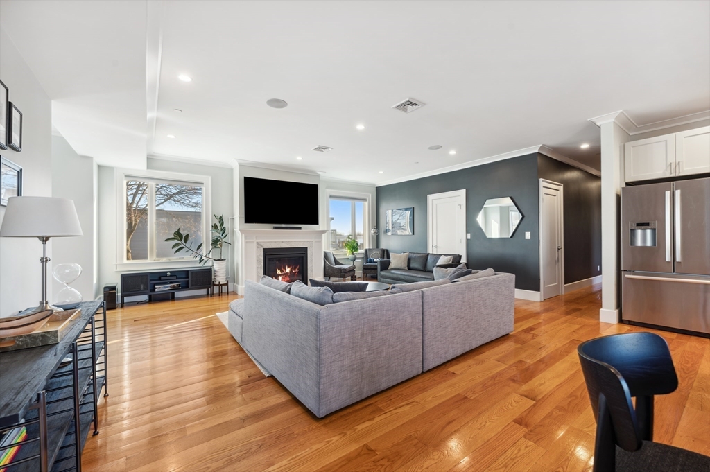 17 Vinton St, South Boston