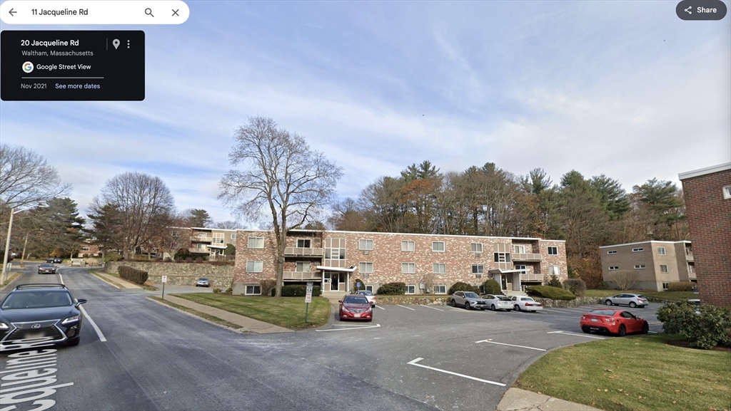 11 Jacqueline Rd, Waltham