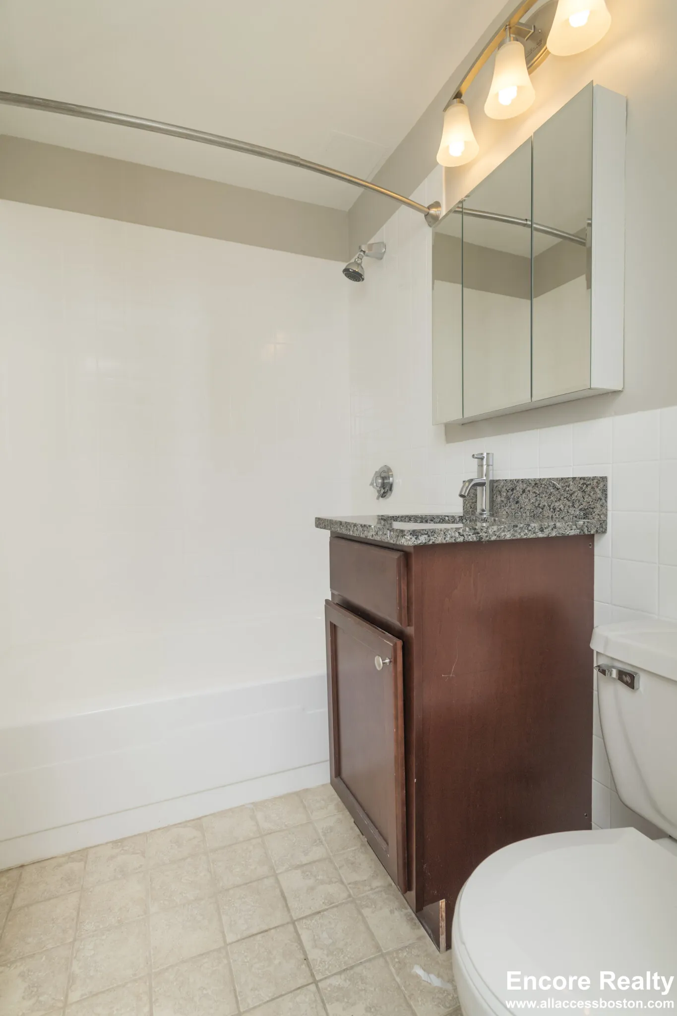 1410 Columbia Rd, South Boston