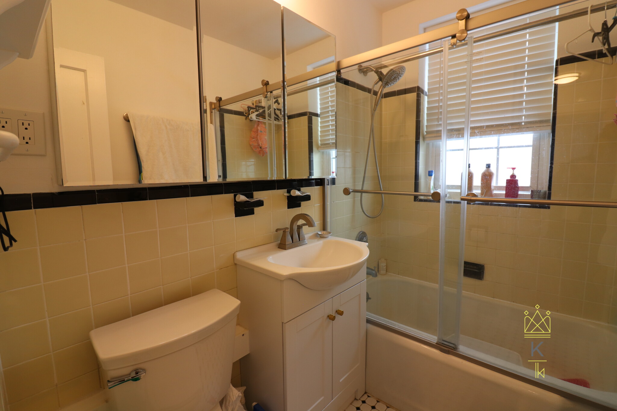 25 Englewood Ave, Salisbury Road - Corey Farm