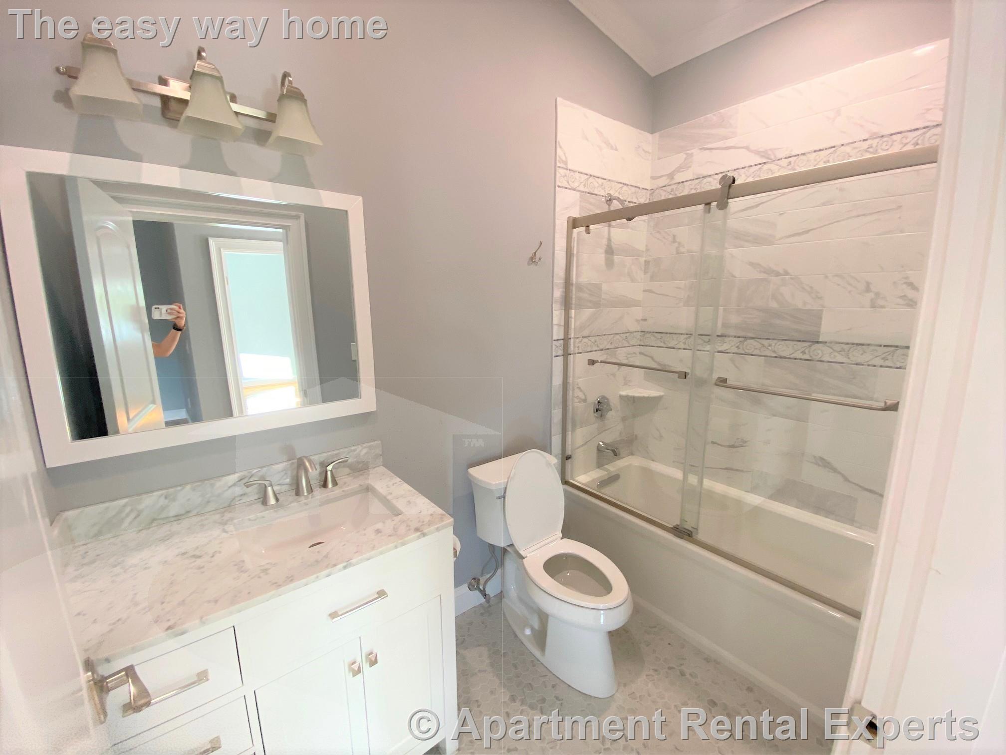 66 Dudley St, Salem St. Area