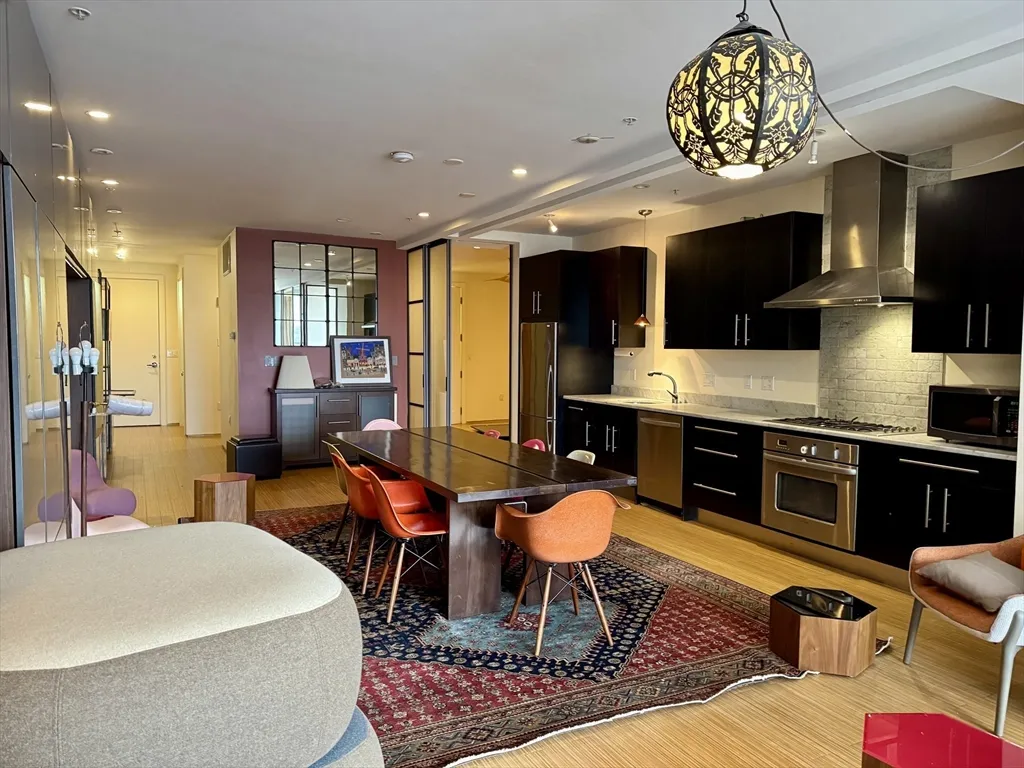 36 A St, South Boston