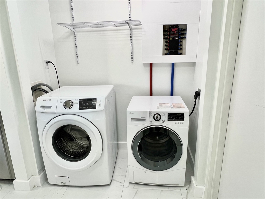 468 Brock Ave, South