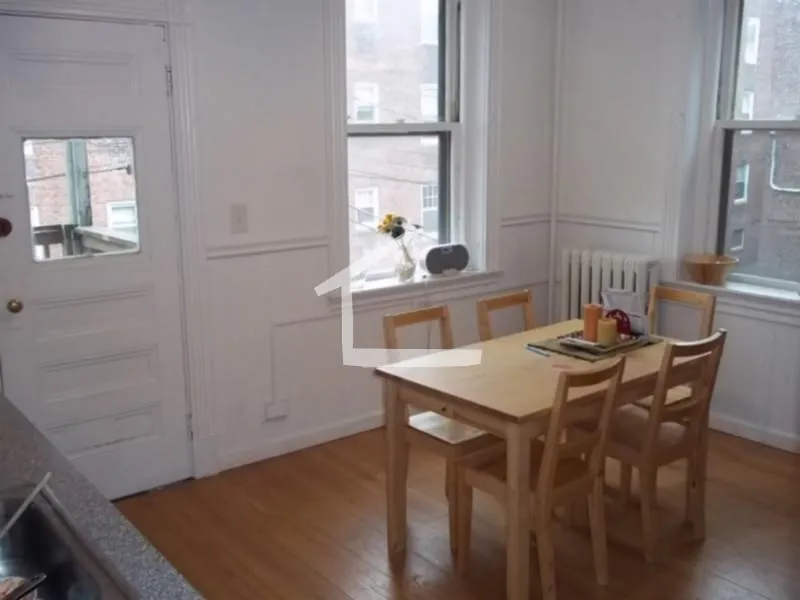 9 Euston St, Longwood