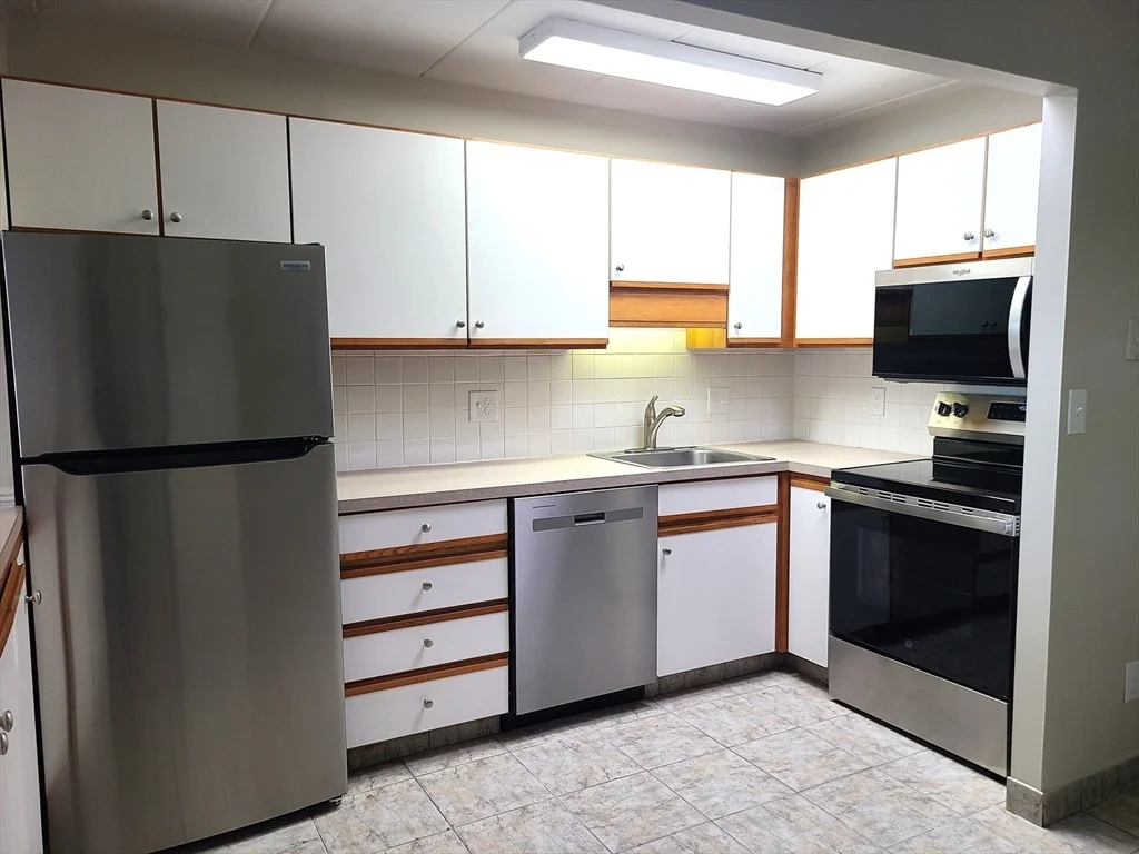 576 Washington St, Weymouth