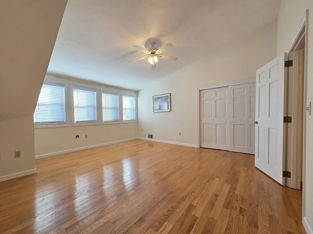 138 Quincy Shore Dr, Quincy