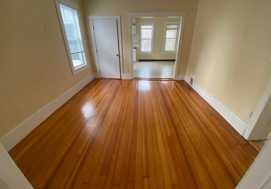 8 Bennett St, South Medford