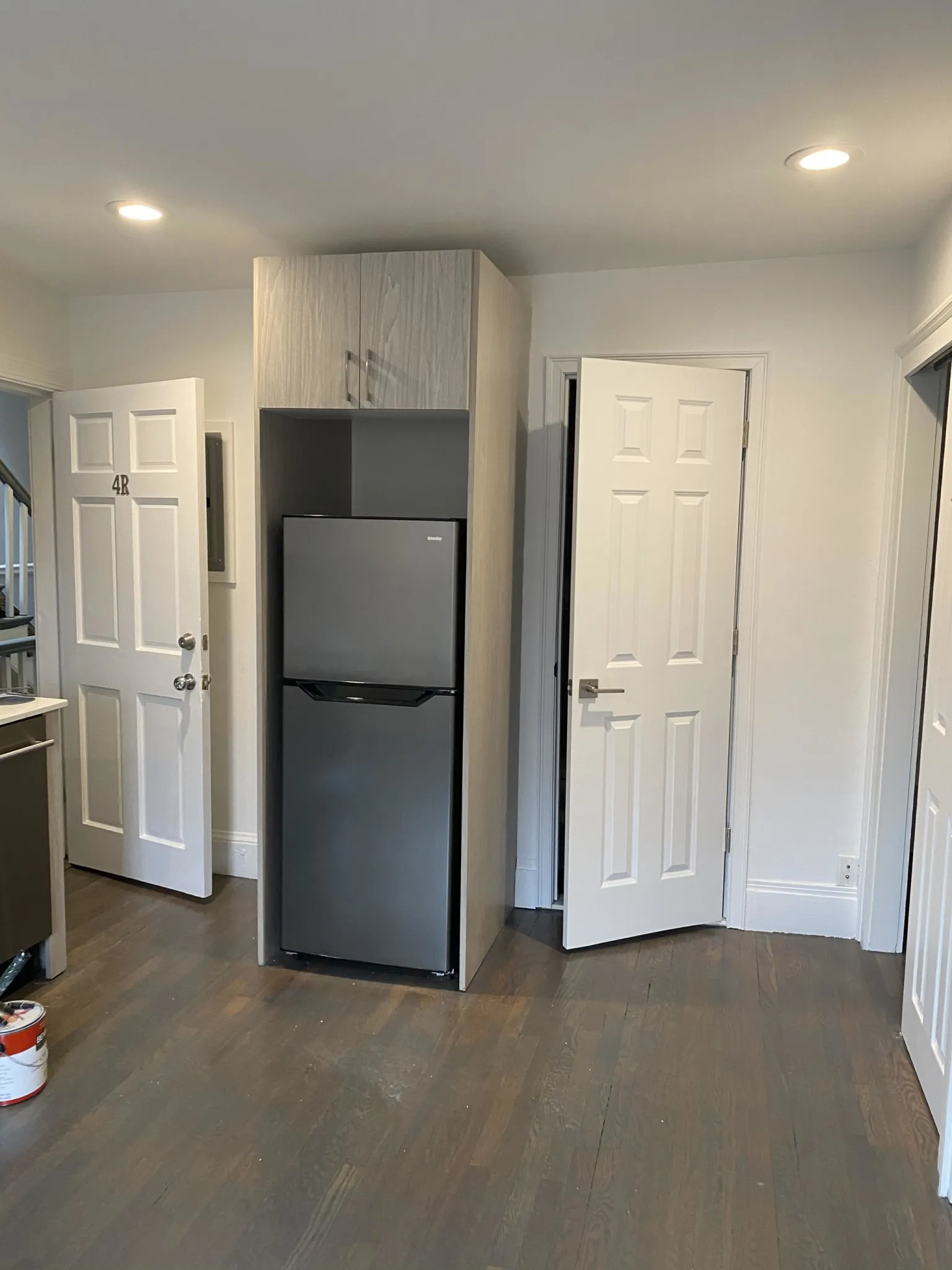 225 Newbury St, Back Bay