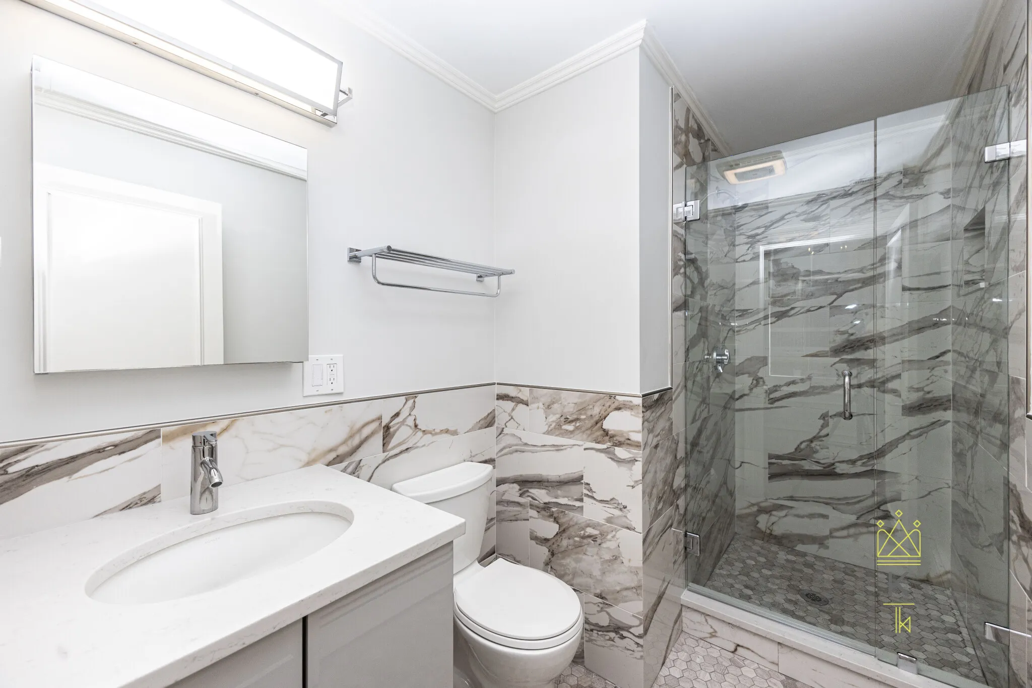 85 Regent St, Roxbury