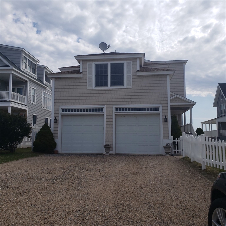 398 North End, Salisbury Beach