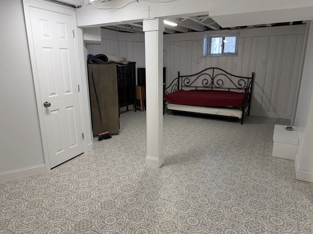 1 Arborway, Jamaica Plain