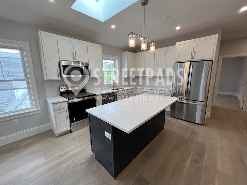 51 Fairbanks St, Brighton