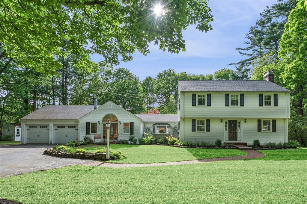 88 Haverhill Rd, Topsfield