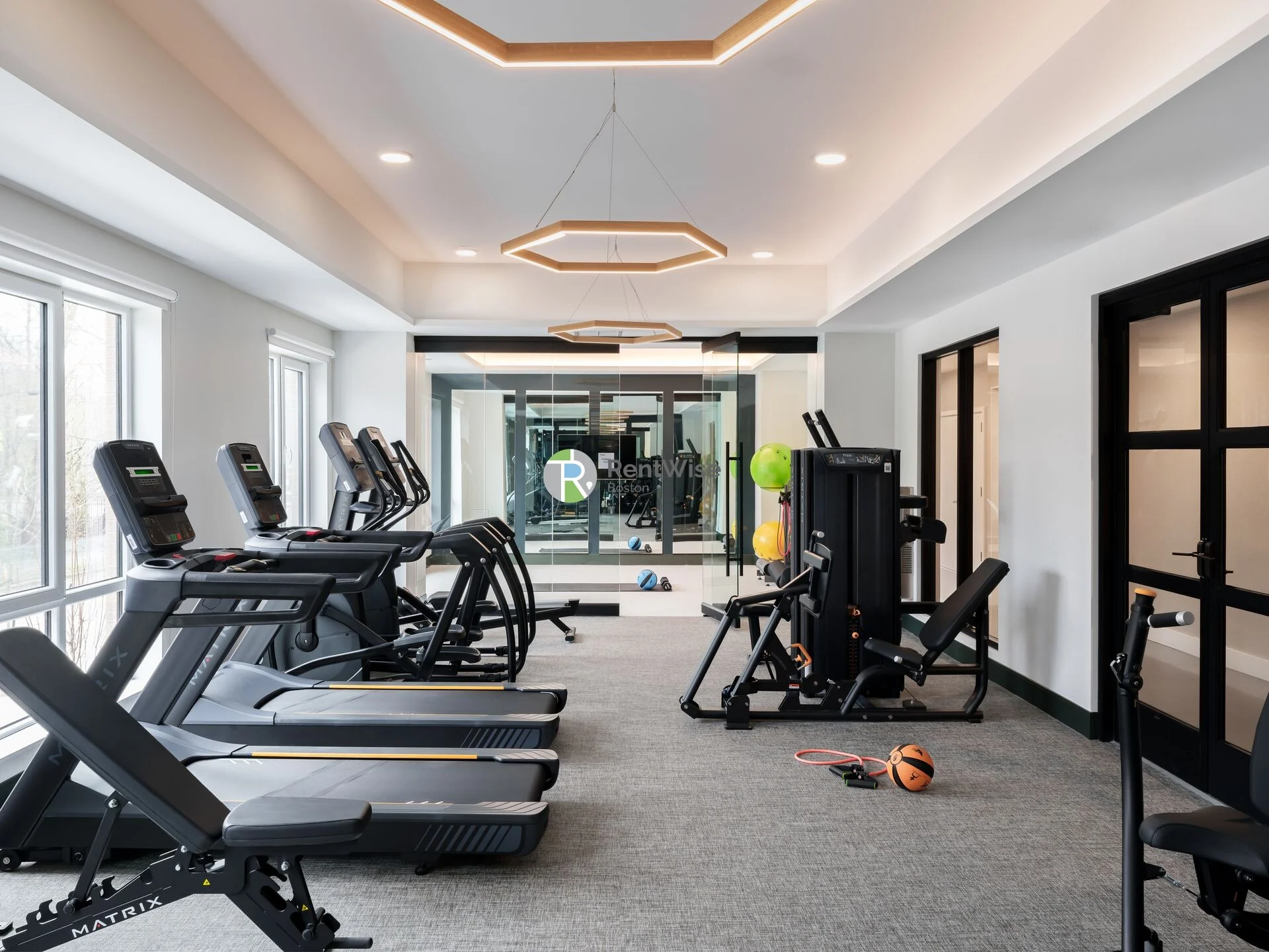 289 Walk Hill St, Roslindale