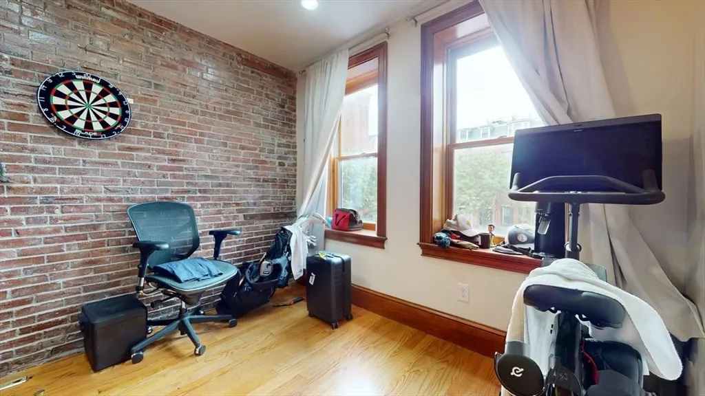 661 Tremont St, South End