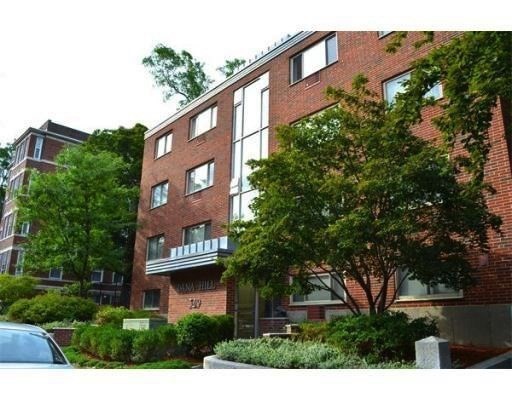 329 Harvard St, Mid-Cambridge