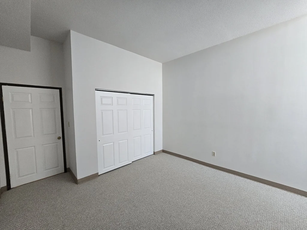 130 Beach St, Quincy