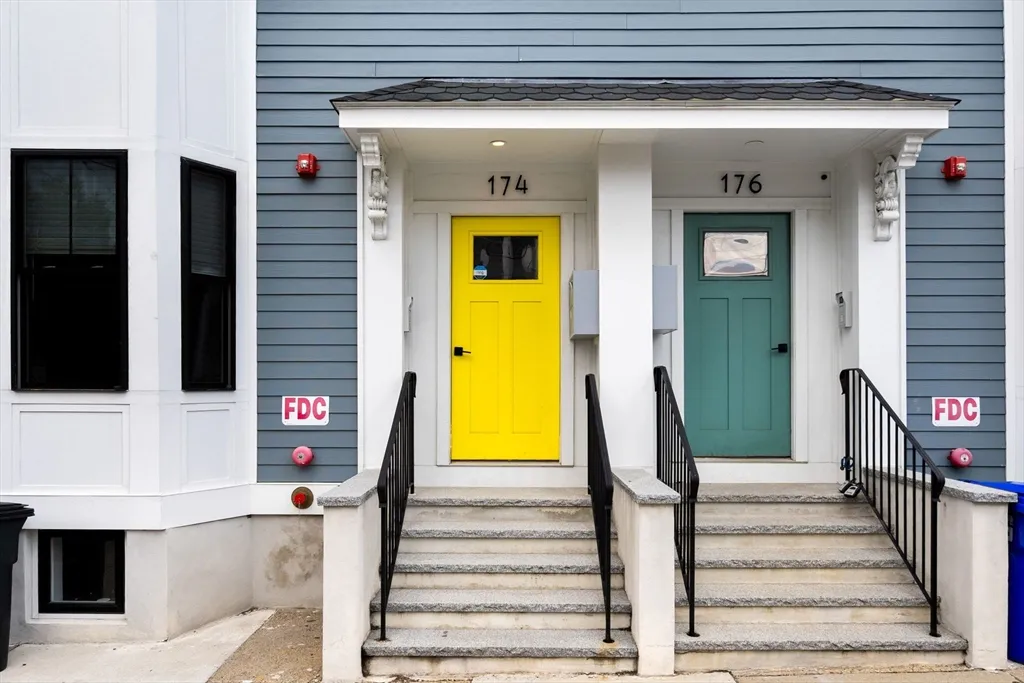 174 West Seventh St, South Boston