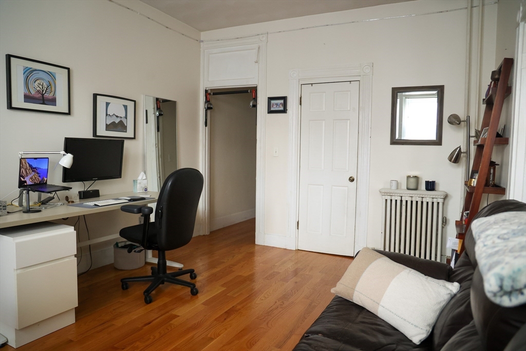 77 Westland Ave, Fenway