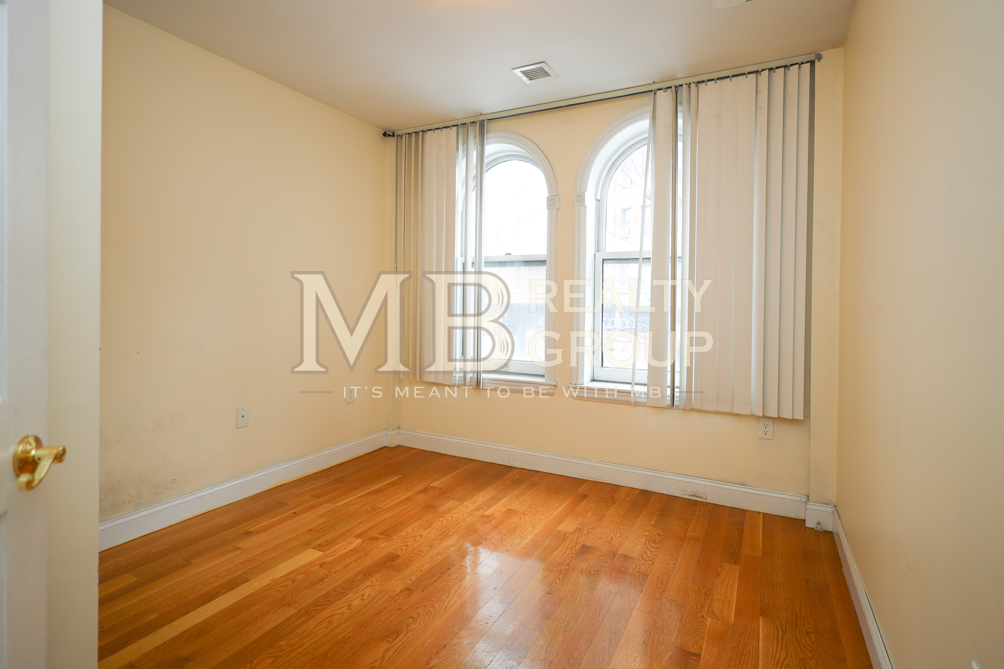 90 Westland Ave, Fenway