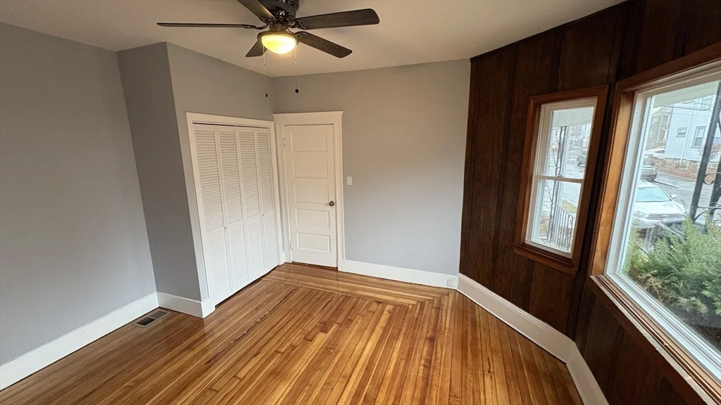 190 Sheridan Ave, Medford