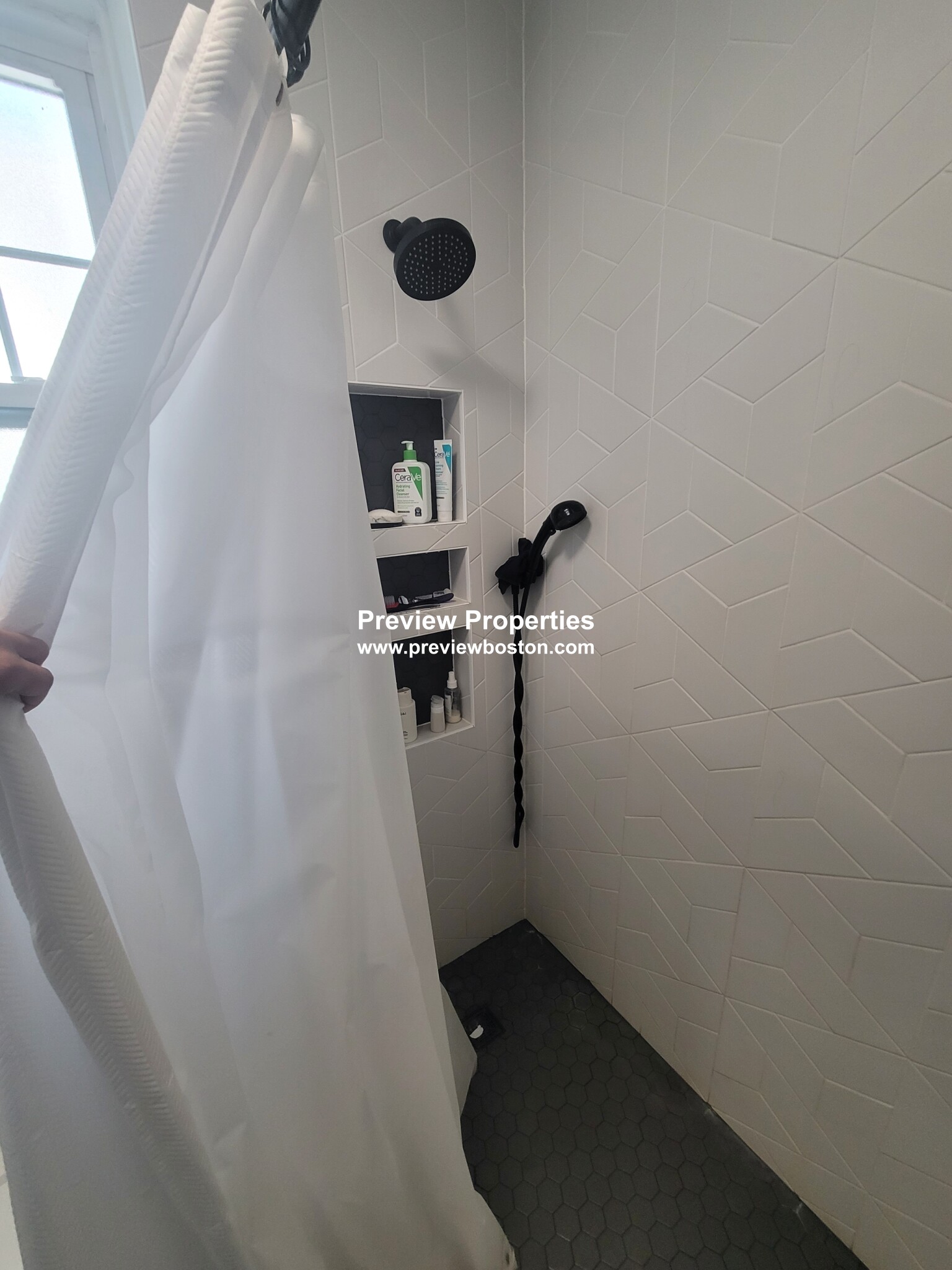 1746 Commonwealth Ave, Brighton