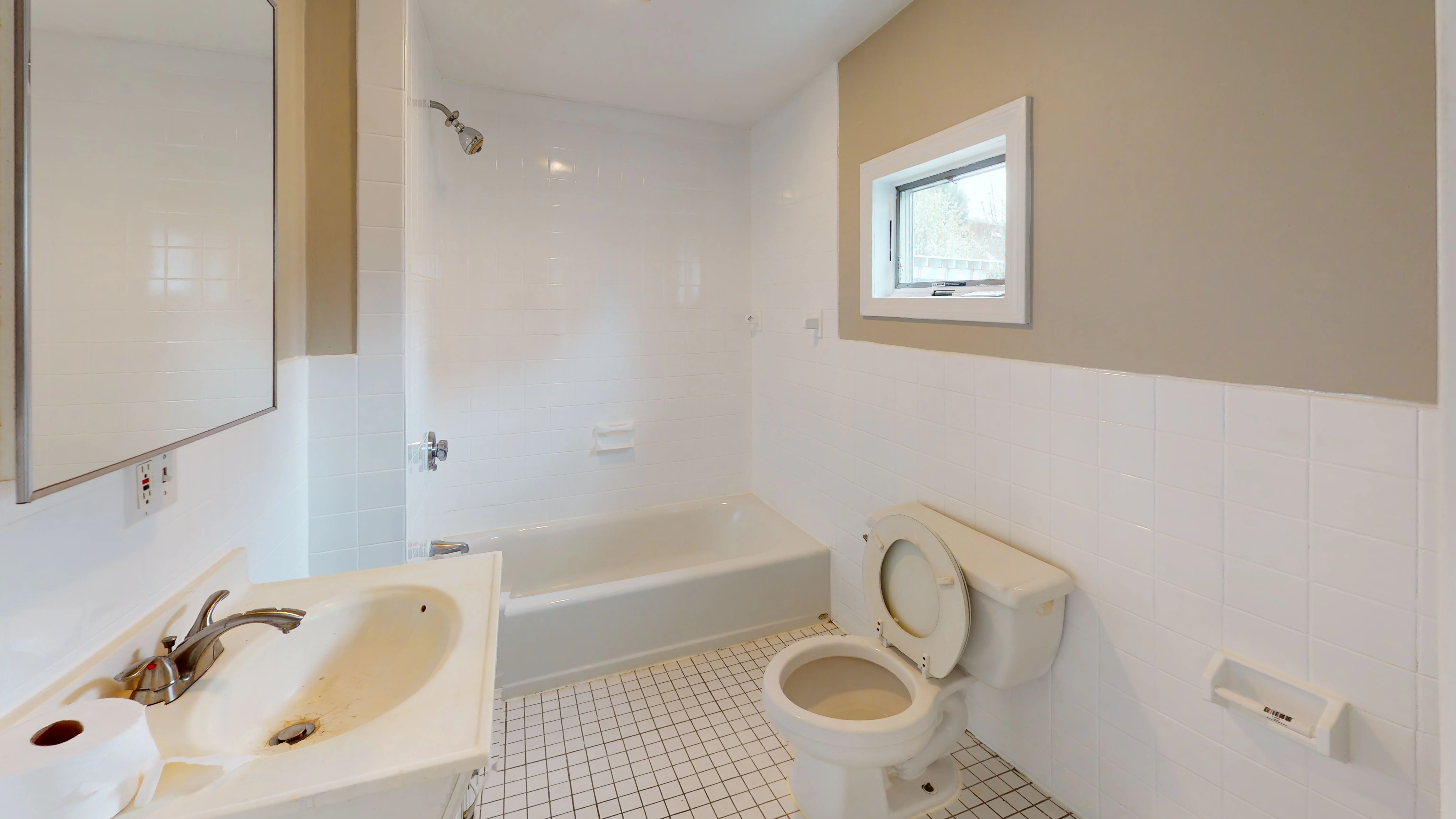 14 Kelley Ct, Allston