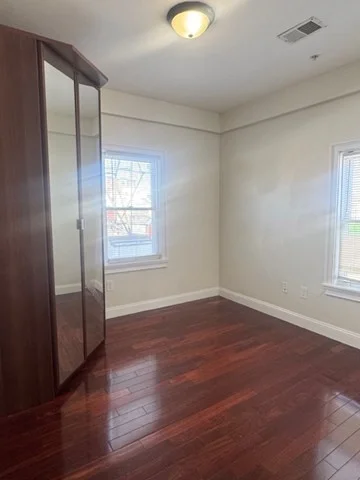 290 Broadway, Winter Hill