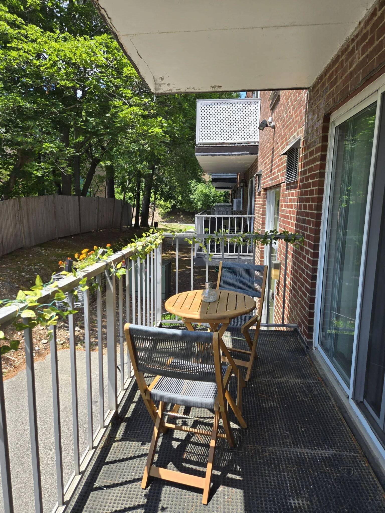 31 Hamlin Ln, Needham