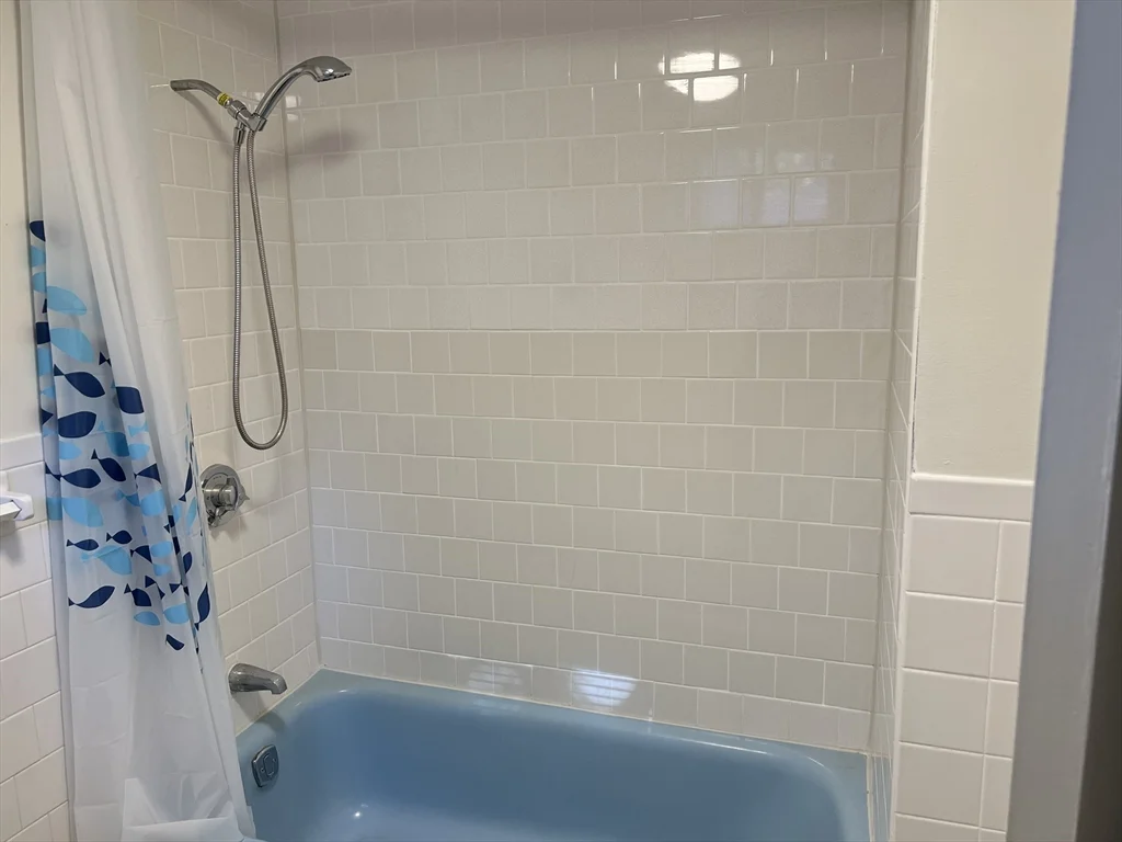 45 Sturgis St, Winthrop