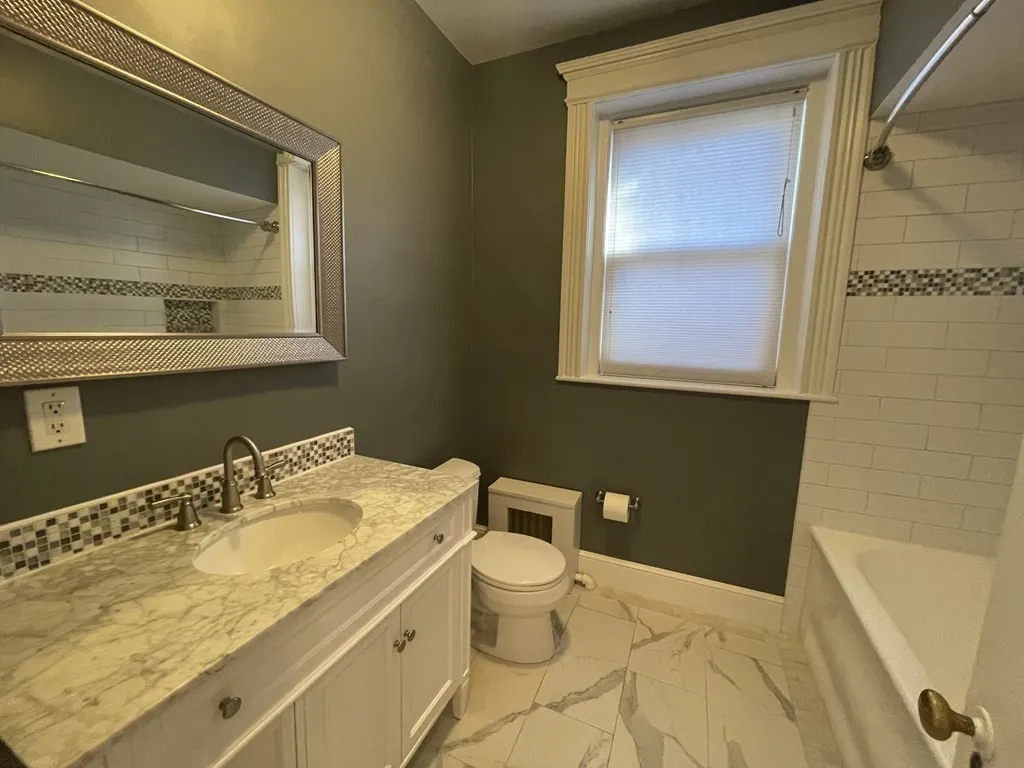 25 Stearns Rd, Coolidge Corner