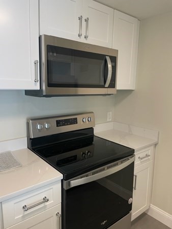 8-10 Museum Way, East Cambridge