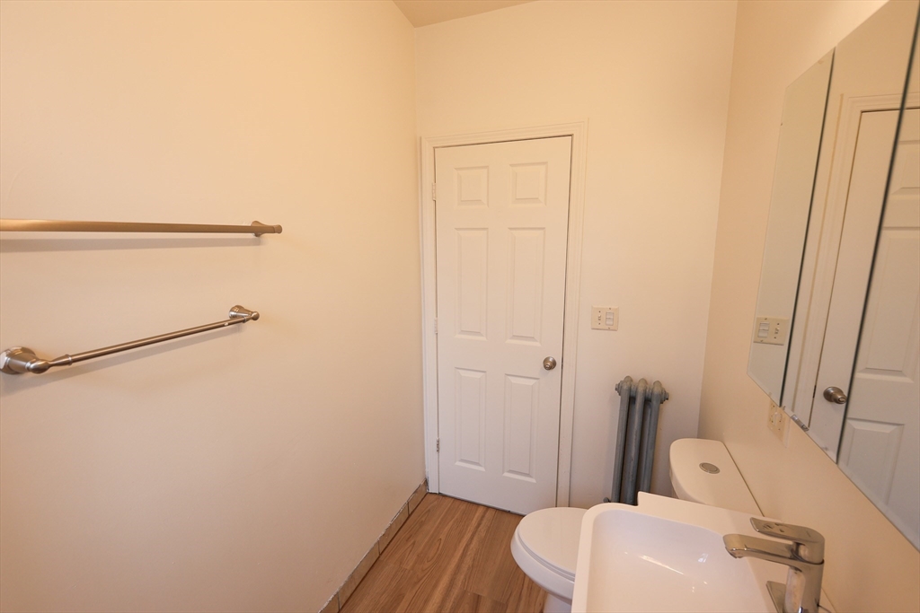 100 Seaver St, Roxbury