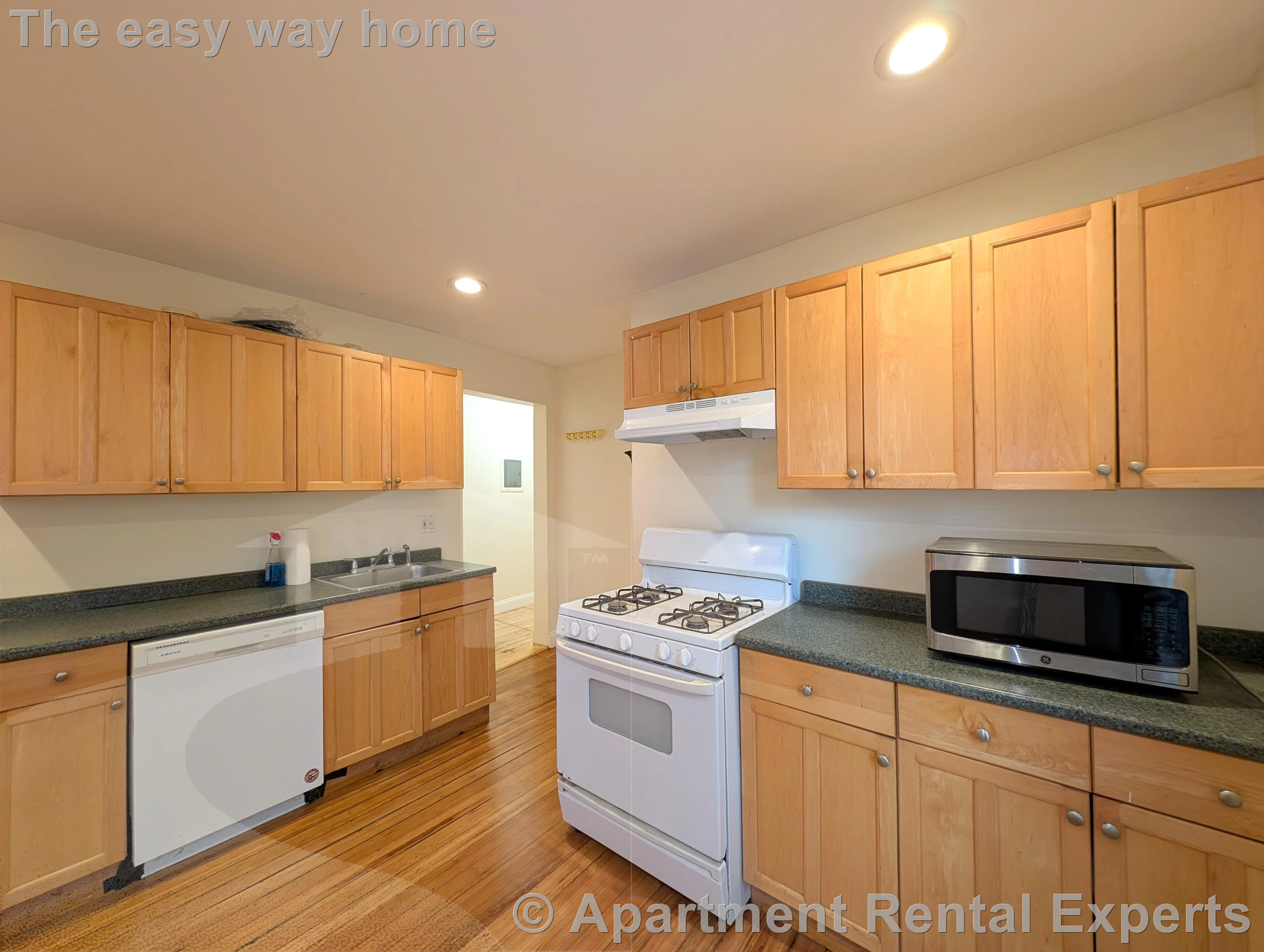 64 Pleasant St, Cambridgeport