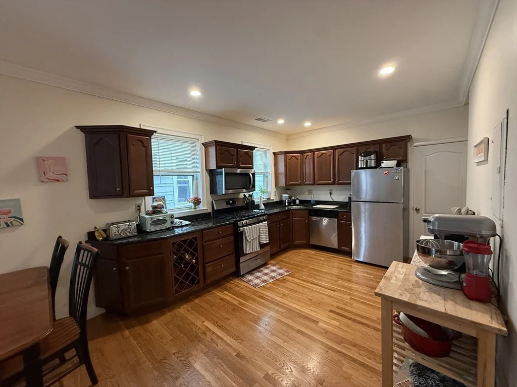 106 Chester St, Allston