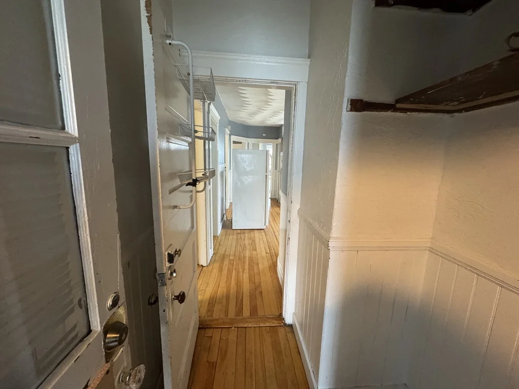 156 Fairmont Ave, Worcester