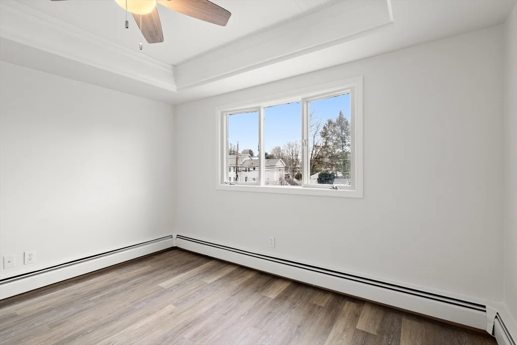 17 Third St, North Andover