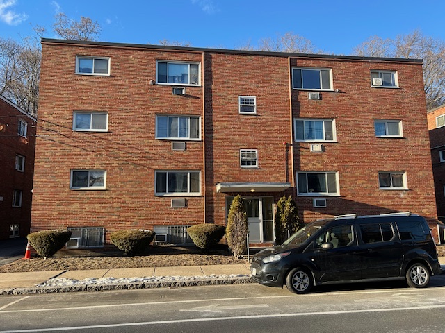 361 Faneuil St, Brighton